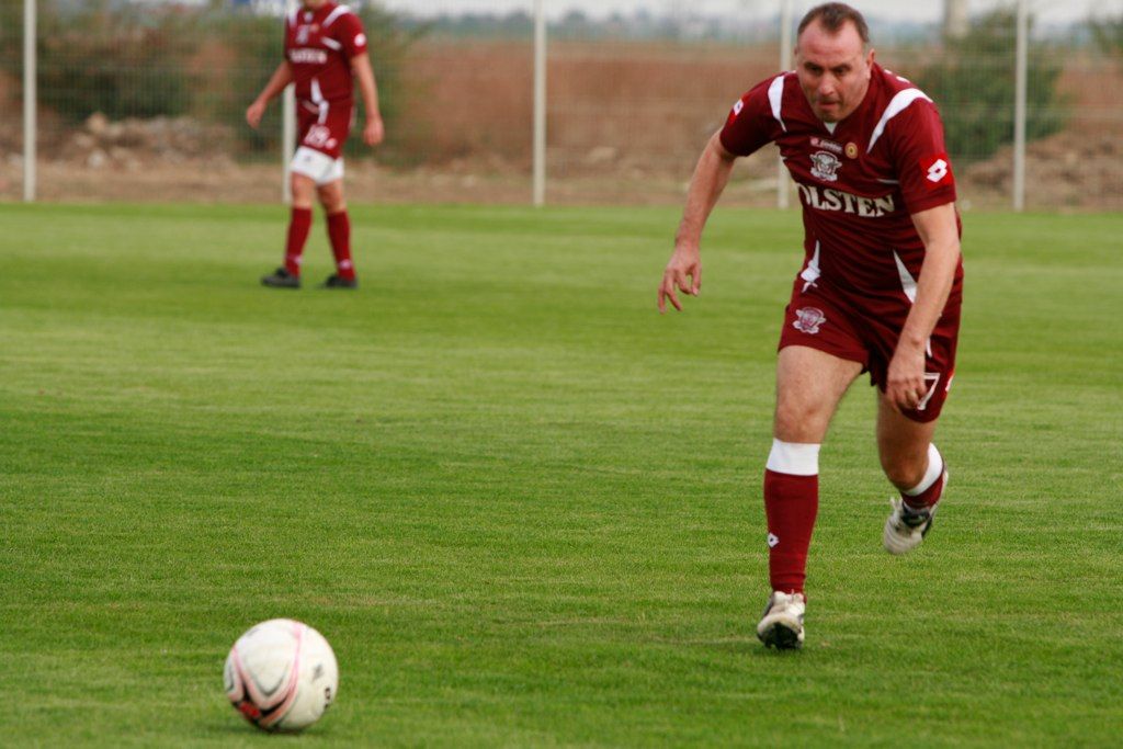 Inaugurare stadion fotbal Caldararu Cernica 4 oct 2010